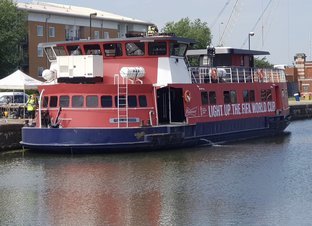 Pearl of London - Official Bud Boat for the 2018 World Cup Pearl of London - Official Bud Boat for the 2018 World Cup